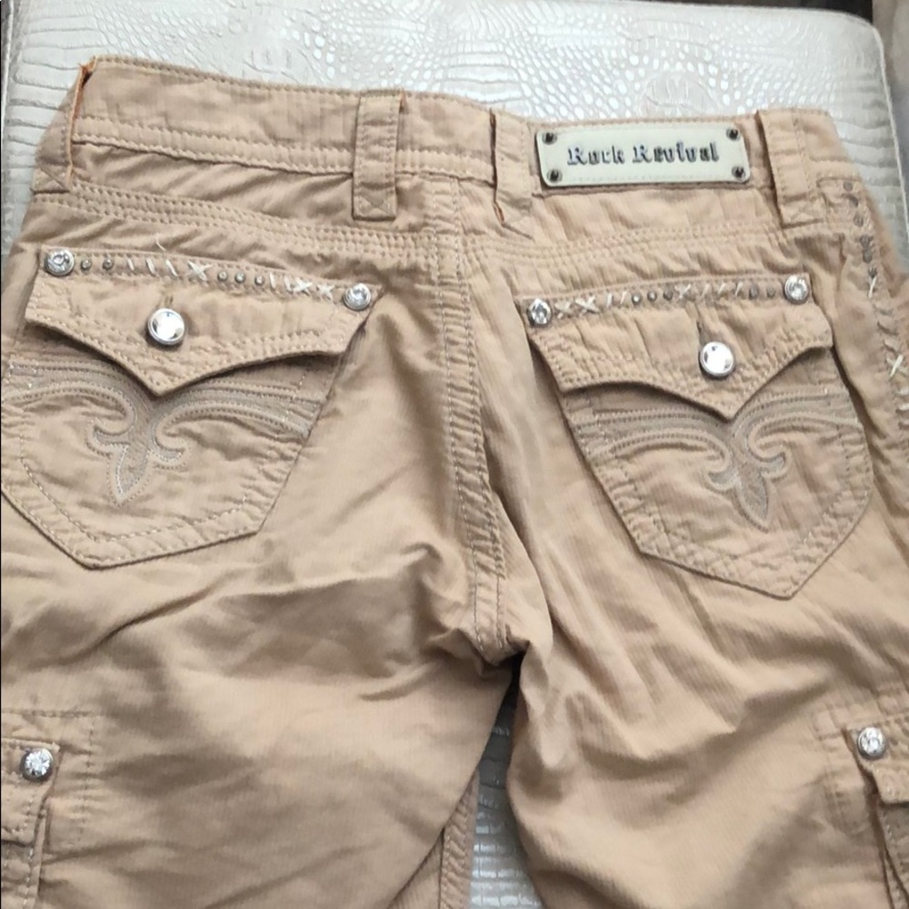 Rock revival capris